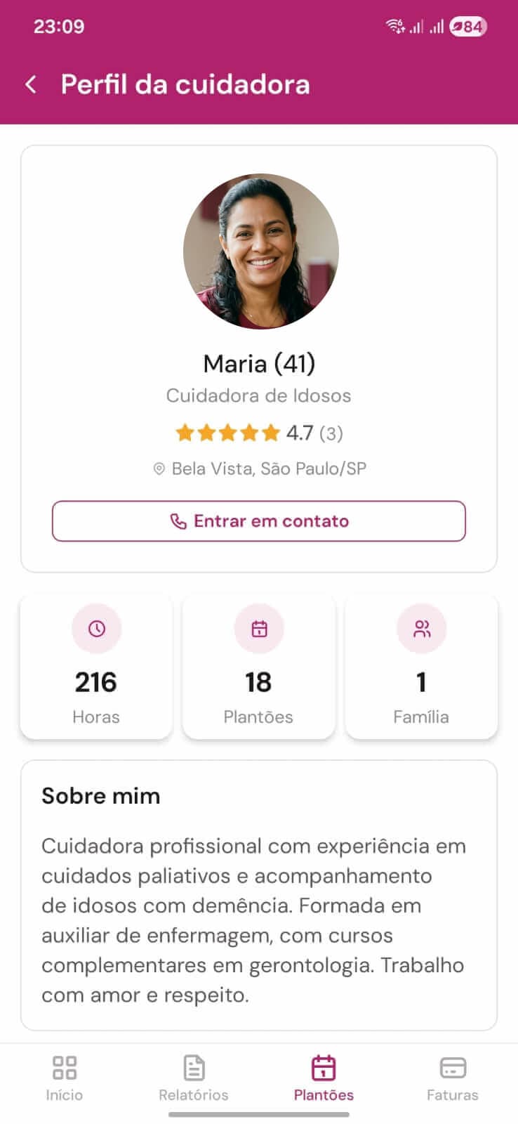 Tela de perfil da cuidadora Maria com avaliações e histórico